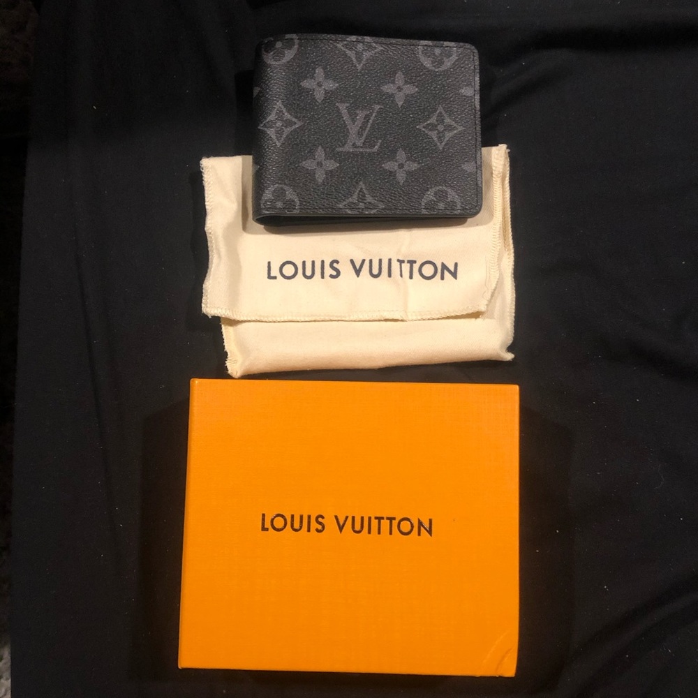 Louis Vuitton monogram eclipse wallet black/grey